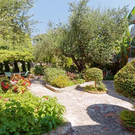 Athina Apartment
