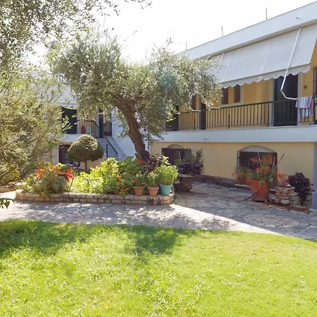 Athina Apartment